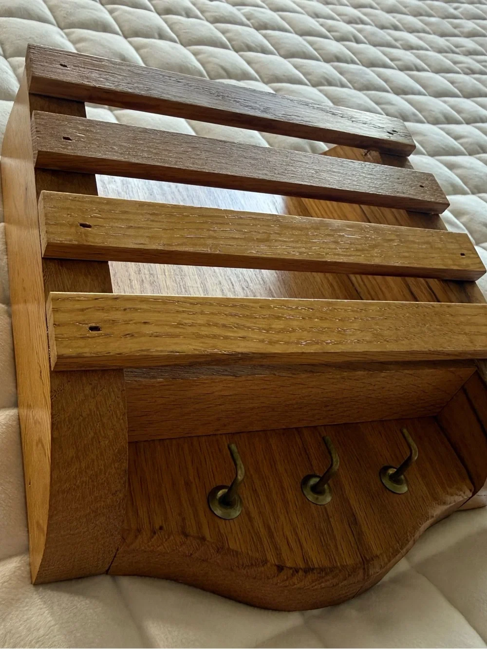 Vintage Wooden Wall Mail Organizer Letter Rack Key Holder Entryway Sorter